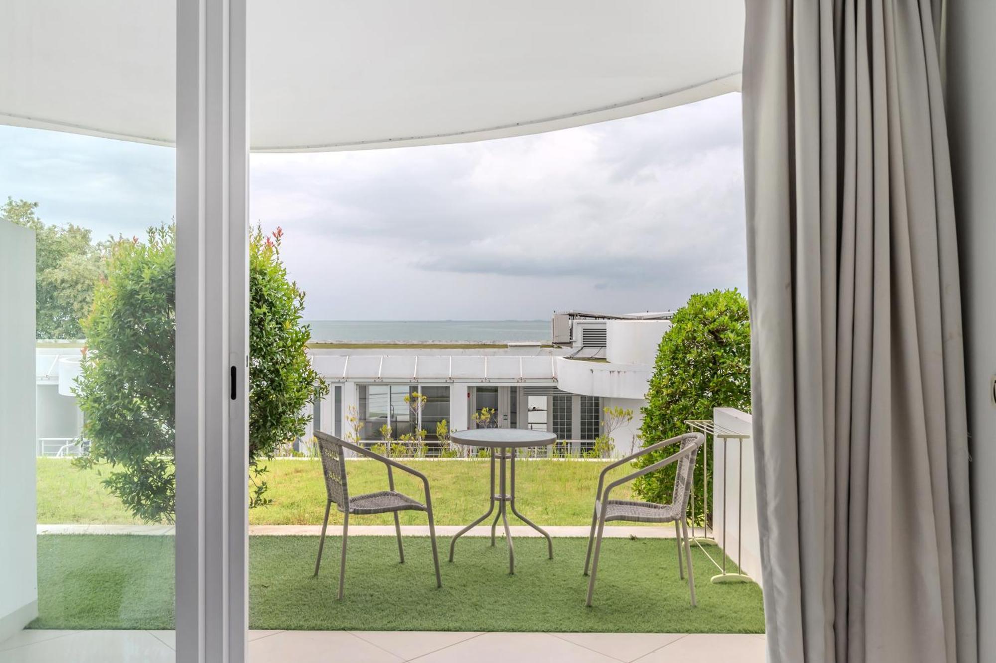 Pure Sunset Beach - Ocean View Room, Pattaya Na Chom Thian Luaran gambar